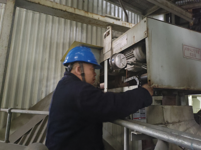 �\�(y��ng)늏S�z�޲��ɹ��M(j��n)��偠t���A(y��)������������